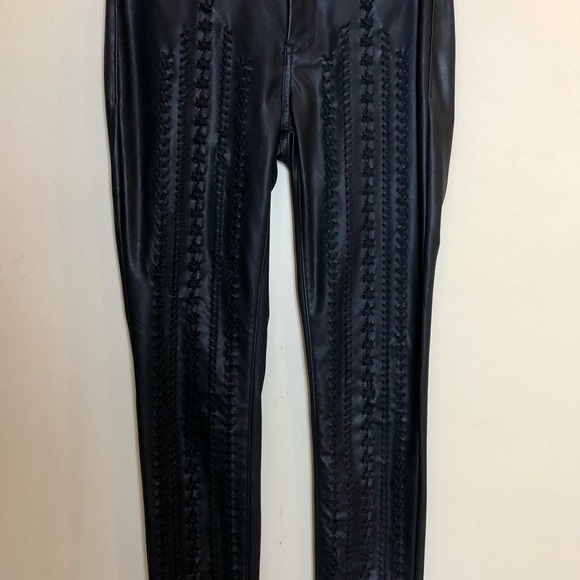 BLANK NYC Black Faux Leather Vegan Whipstitch Rock & Roll Jeans! Size 27 - Picture 3 of 15